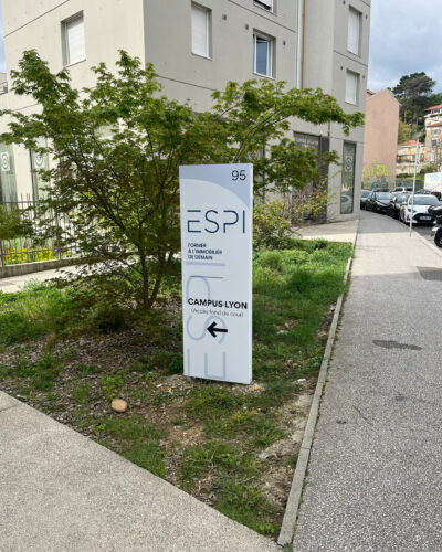 Enseigne & Vitrophanie - Totem publicitaire ESPI